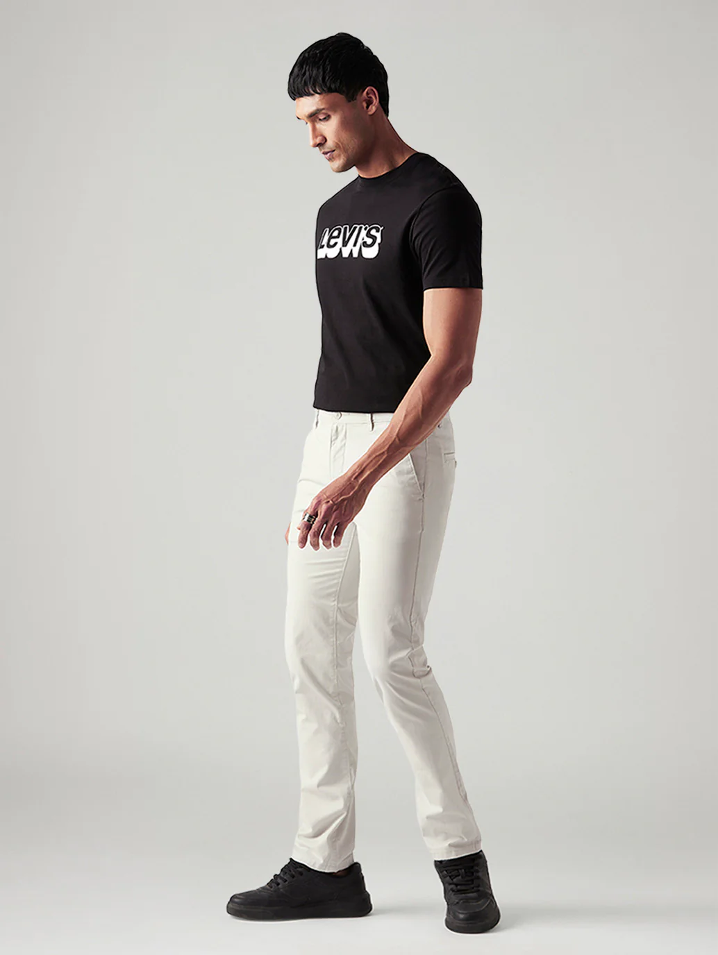 Men's 511 Off White Slim Fit Mid Rise Chinos - Image 7