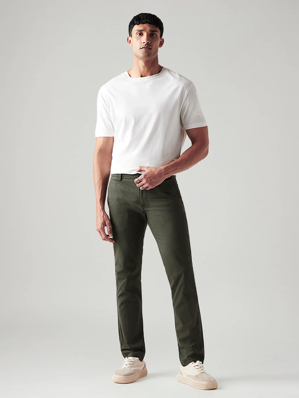 Men's 511 Olive Slim Fit Mid Rise Chinos - Image 2