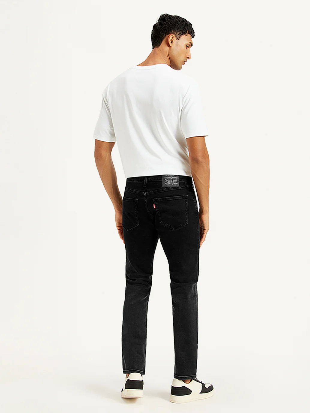Men's 511 Black Slim Fit Mid Rise Jeans - Image 3