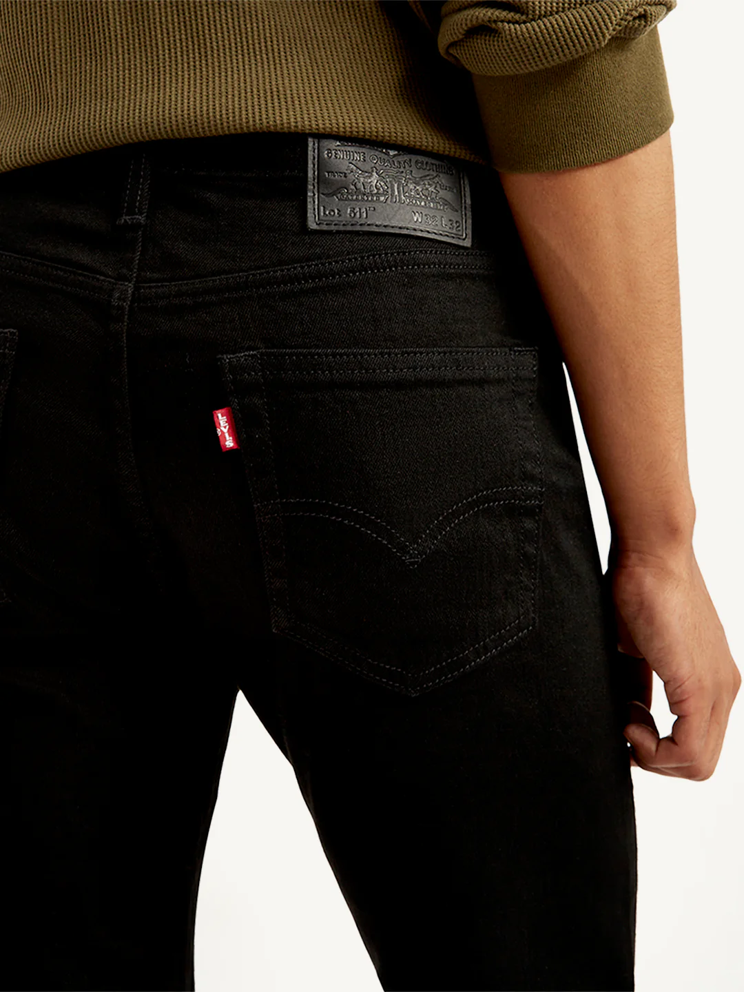 Men's 511 Black Slim Fit Mid Rise Selvedge Jeans - Image 6