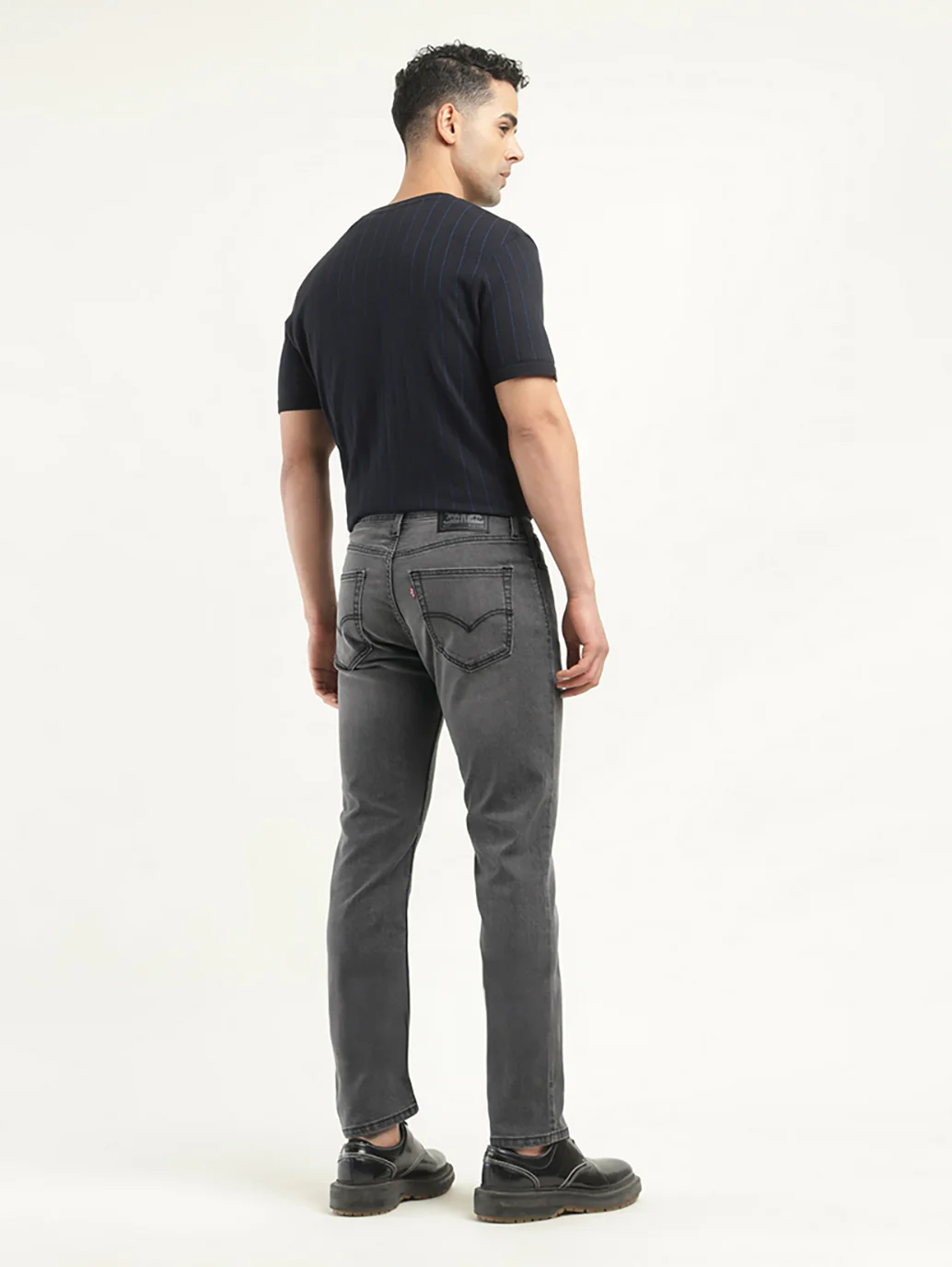 Men's 511 Black Slim Fit Mid Rise Jeans - Image 3