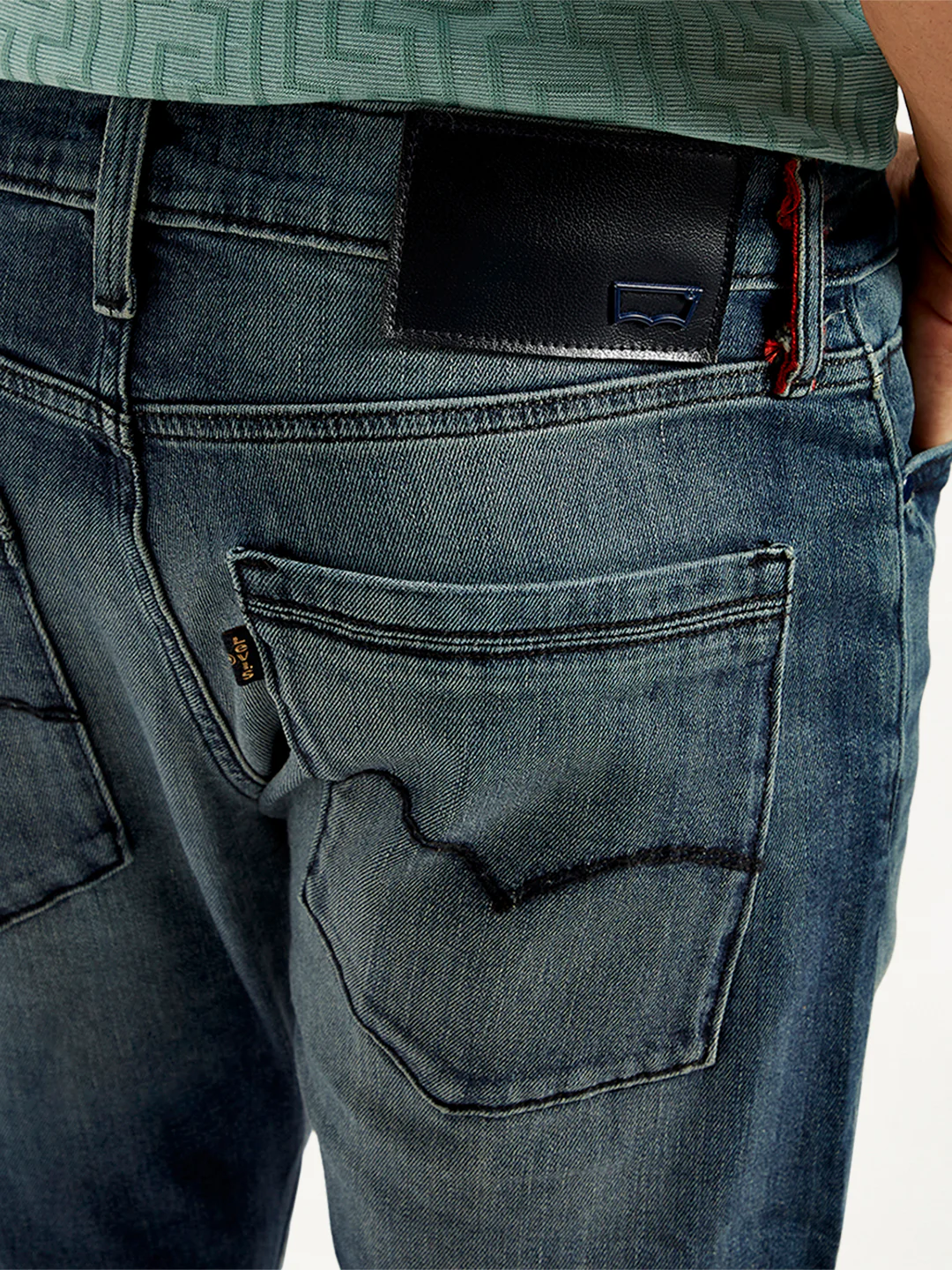 Men's Redloop 511 Slim Fit Mid Rise Jeans - Image 6