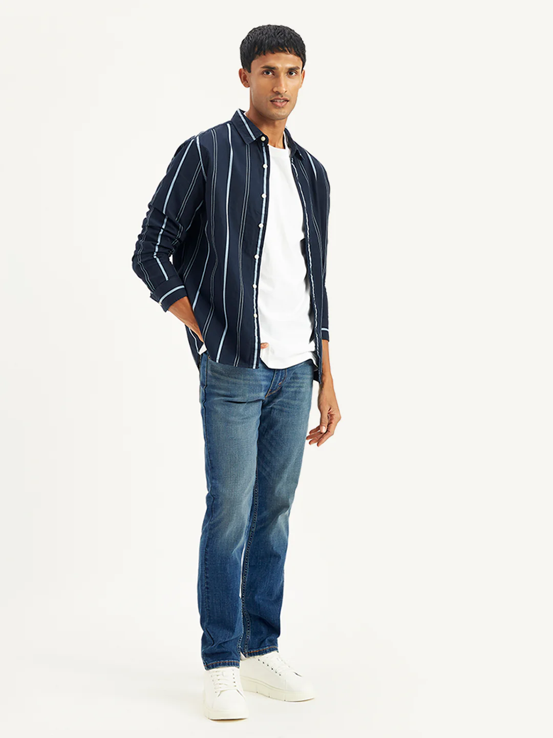 Men's 511 Blue Slim Fit Mid Rise Jeans