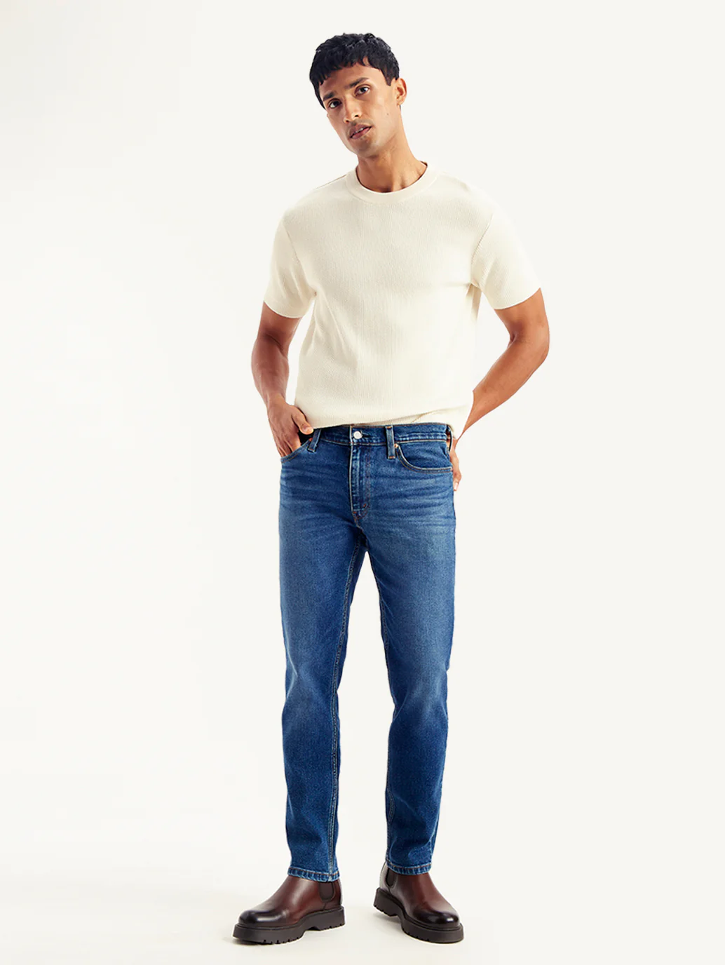 Men's 511 Blue Slim Fit Mid Rise Jeans - Image 2