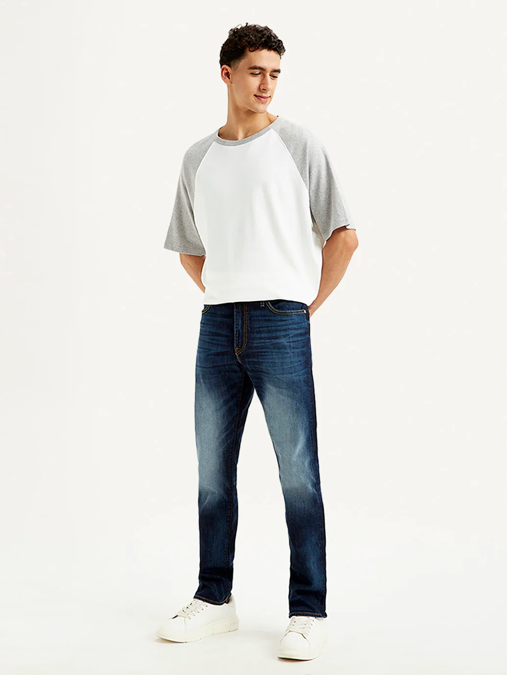 Men's 511 Dark Blue Slim Fit Mid Rise Jeans