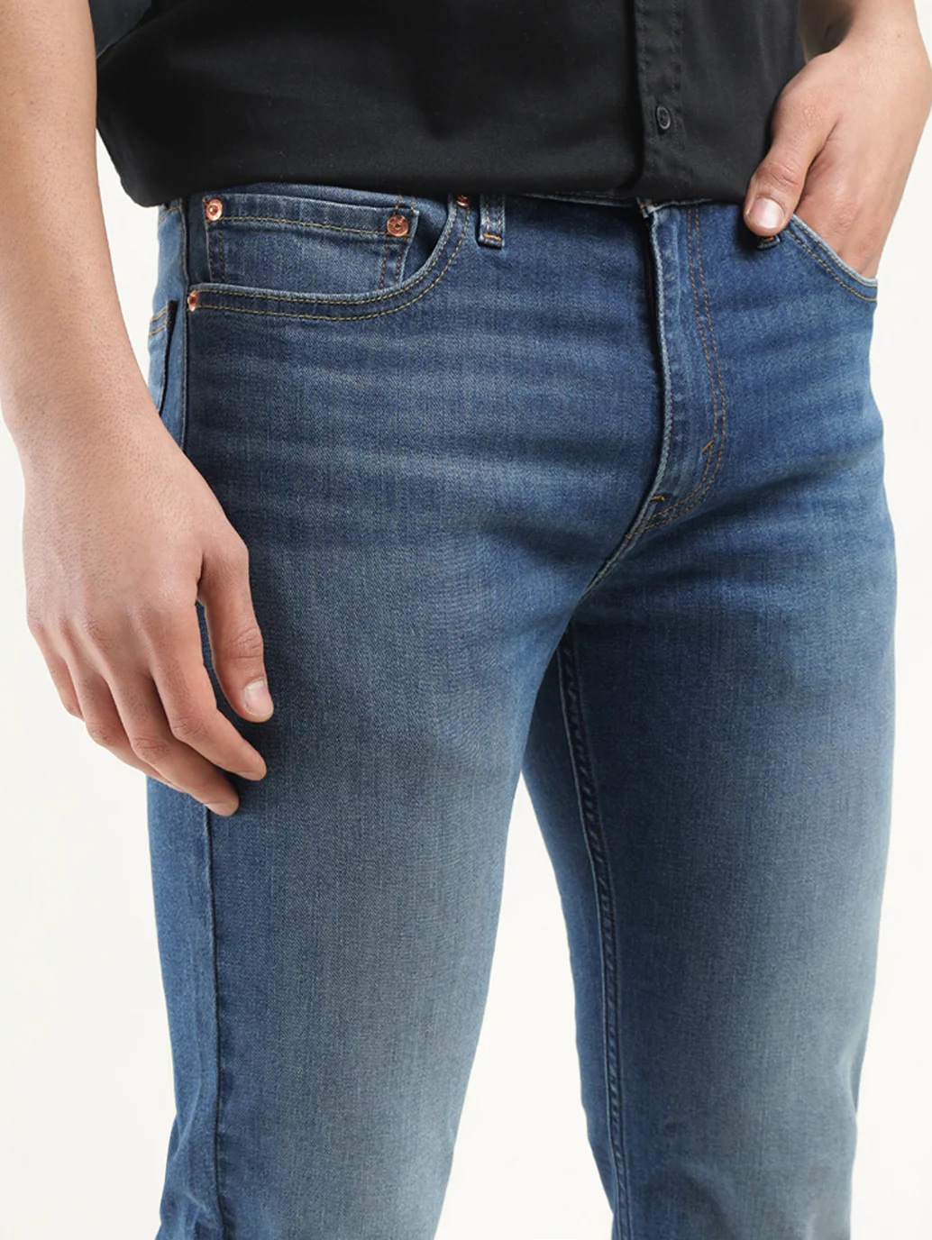 Men's 511 Indigo Slim Fit Mid Rise Jeans - Image 5