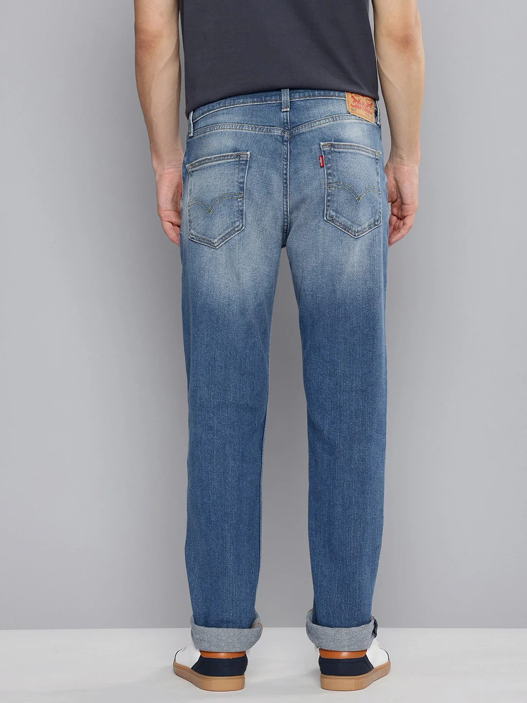 Men's 511 Light Blue Slim Fit Mid Rise Jeans - Image 3