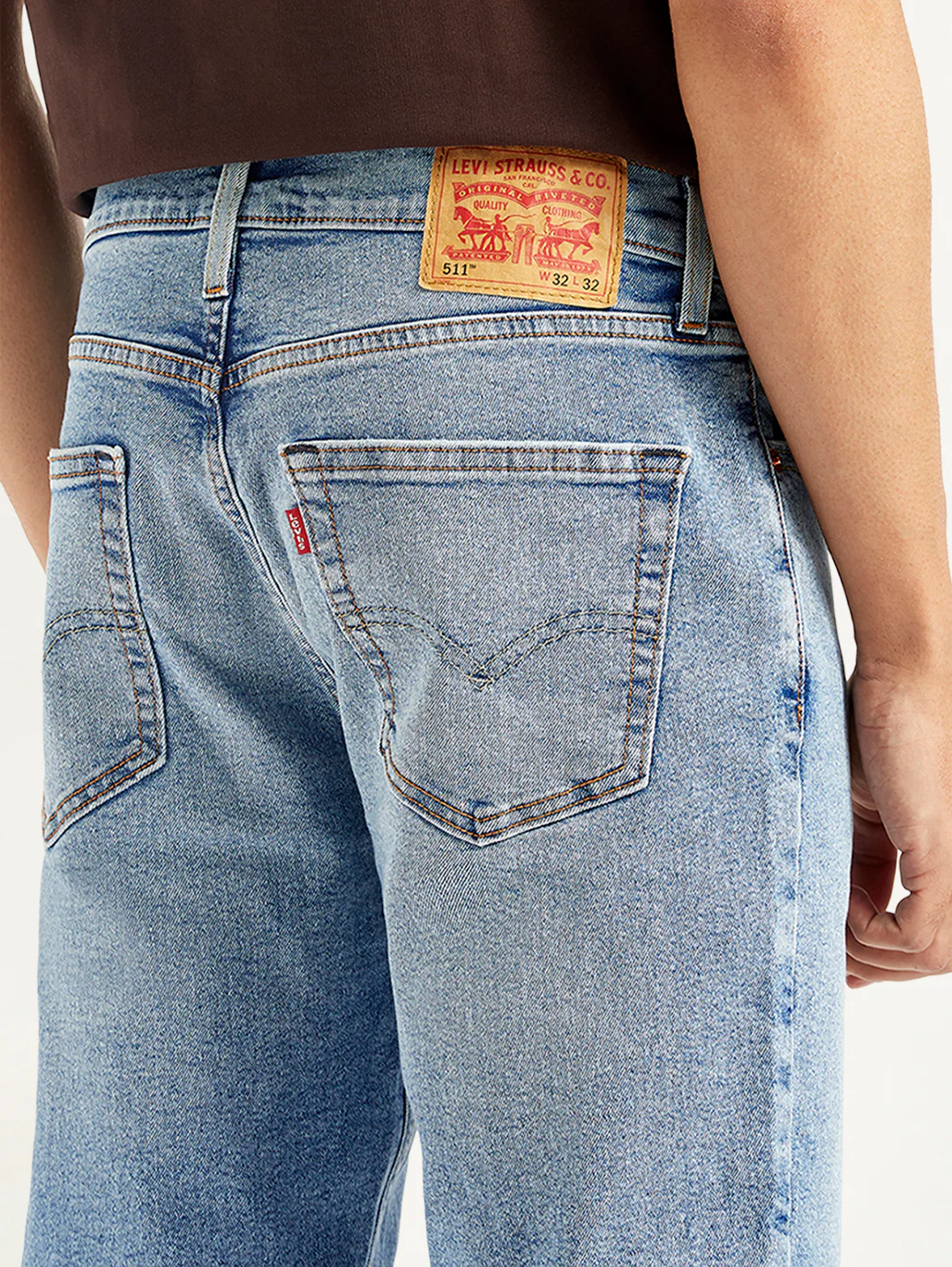 Men's 511 Light Blue Slim Fit Mid Rise Jeans - Image 5