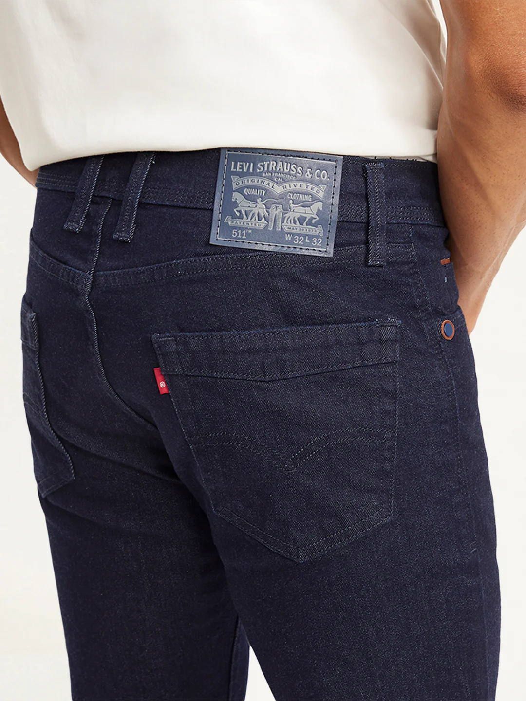 Men's 511 Navy Blue Slim Fit Mid Rise Jeans - Image 3