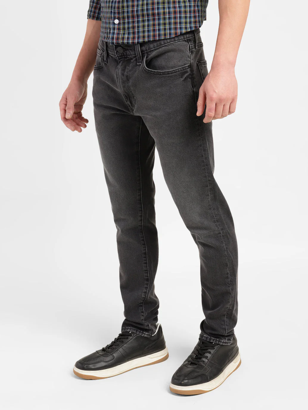 Men's 512 Black Slim Tapered Fit Mid Rise Jeans - Image 5