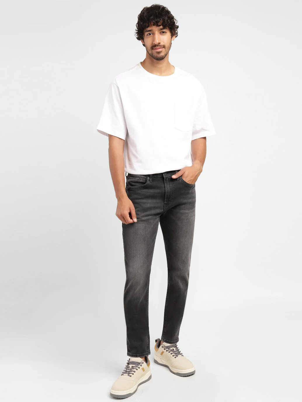 Men's 512 Black Slim Tapered Fit Mid Rise Jeans - Image 6