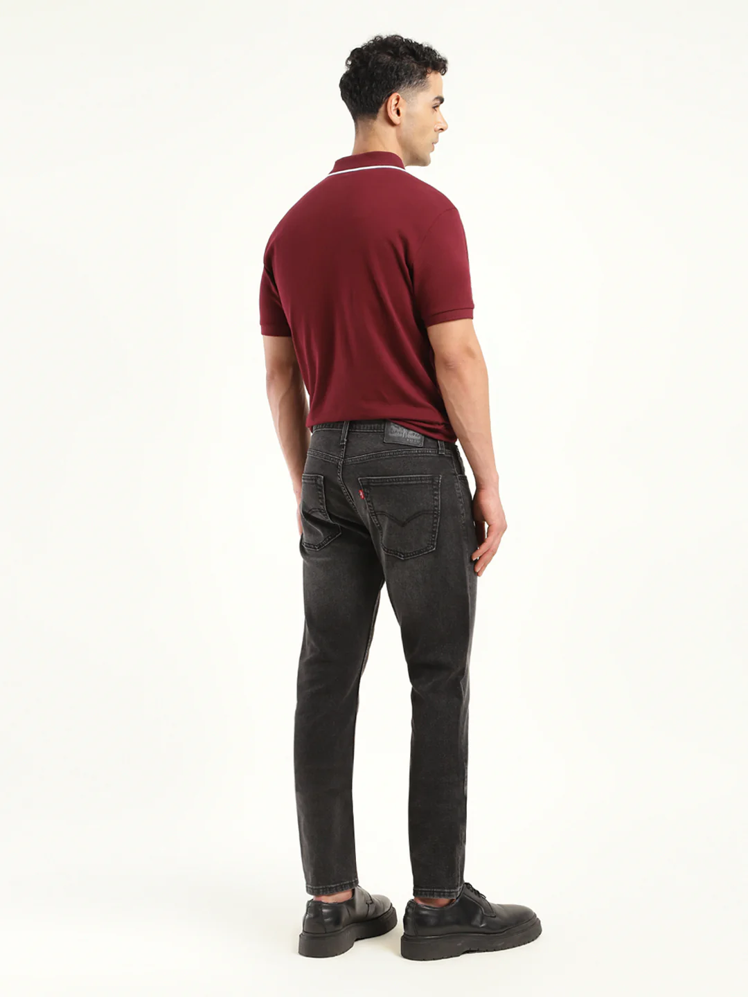 Men's 512 Black Slim Tapered Fit Mid Rise Jeans - Image 2