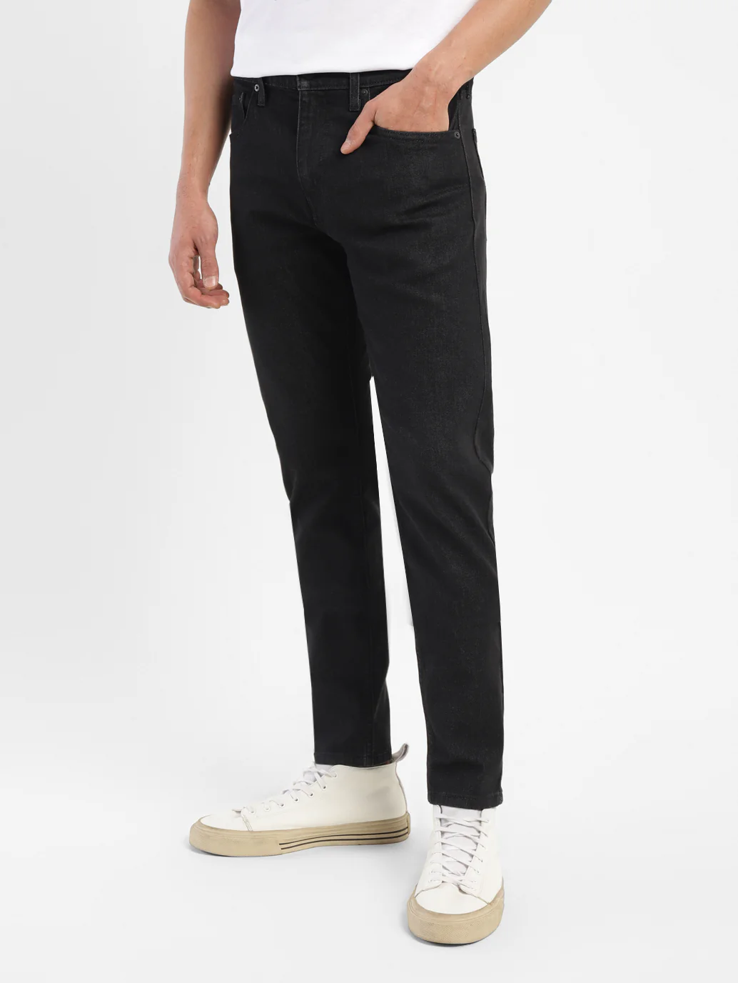 Men's 512 Black Slim Tapered Fit Mid Rise Jeans - Image 5