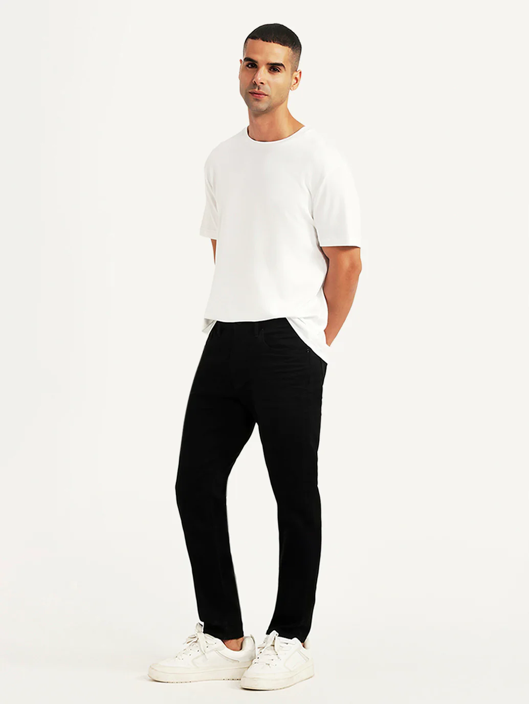 Men's Redloop 512 Black Slim Tapered Fit Mid Rise Jeans