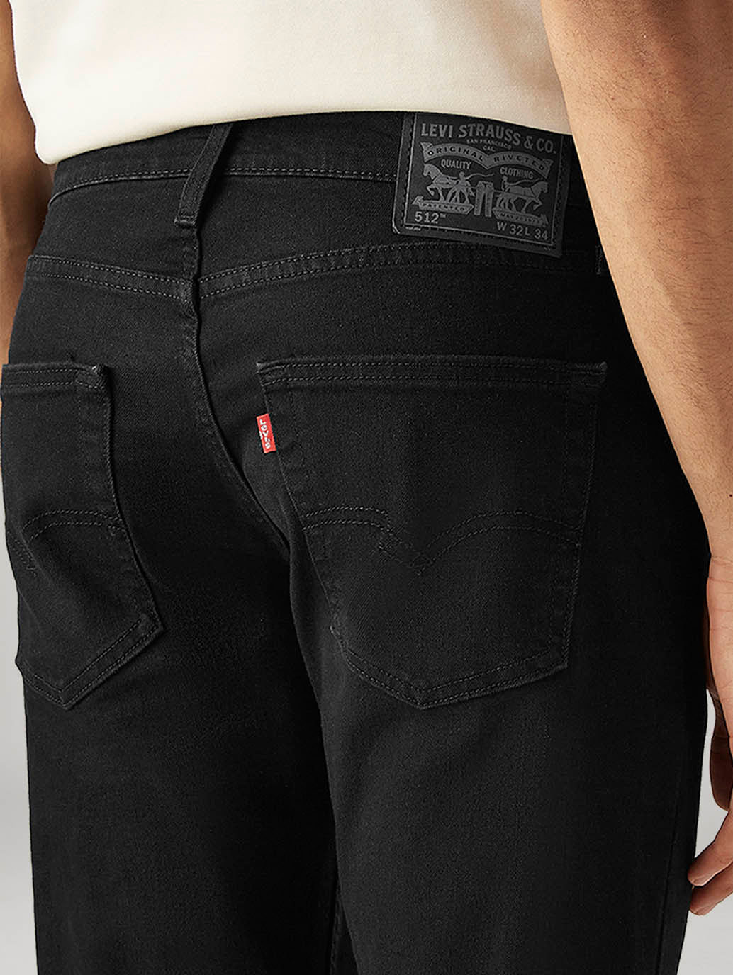Men's 512 Black Slim Tapered Fit Mid Rise Jeans - Image 4