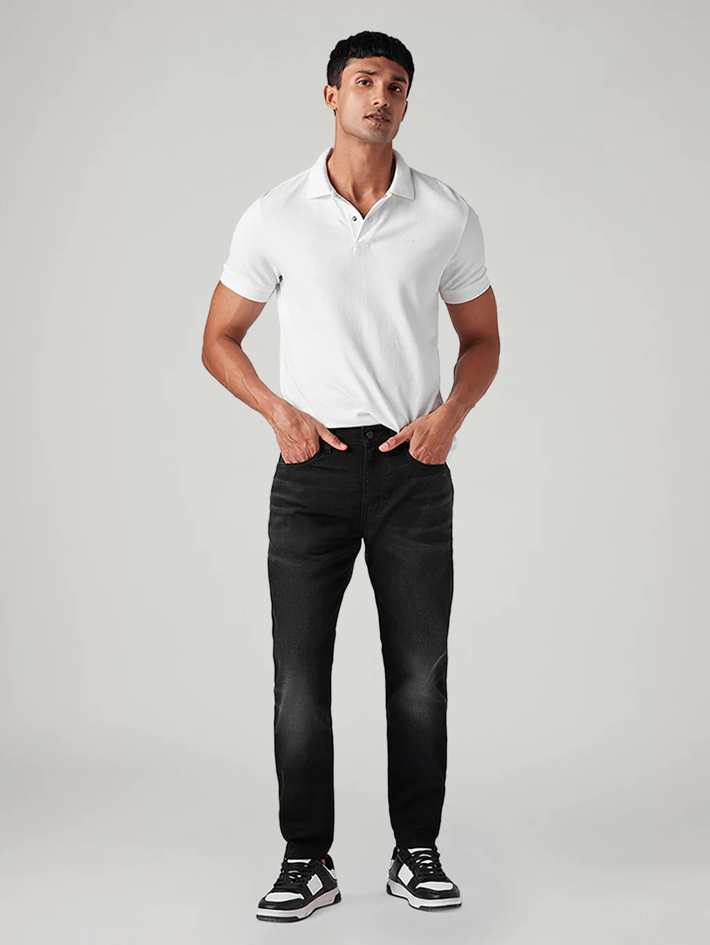Men's 512 Black Slim Tapered Fit Mid Rise Selvedge Jeans