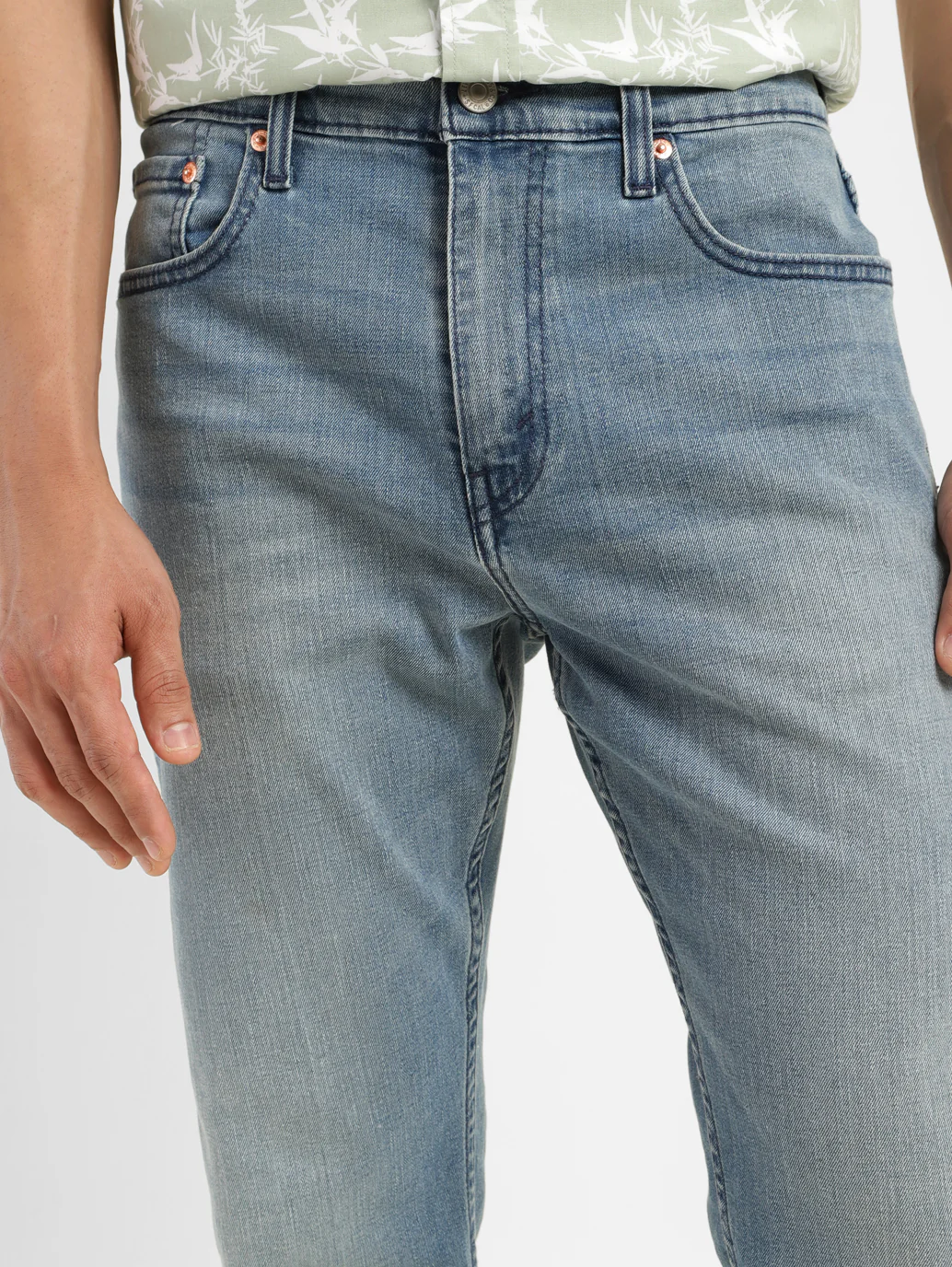 Men's 512 Blue Slim Tapered Fit Mid Rise Jeans - Image 5