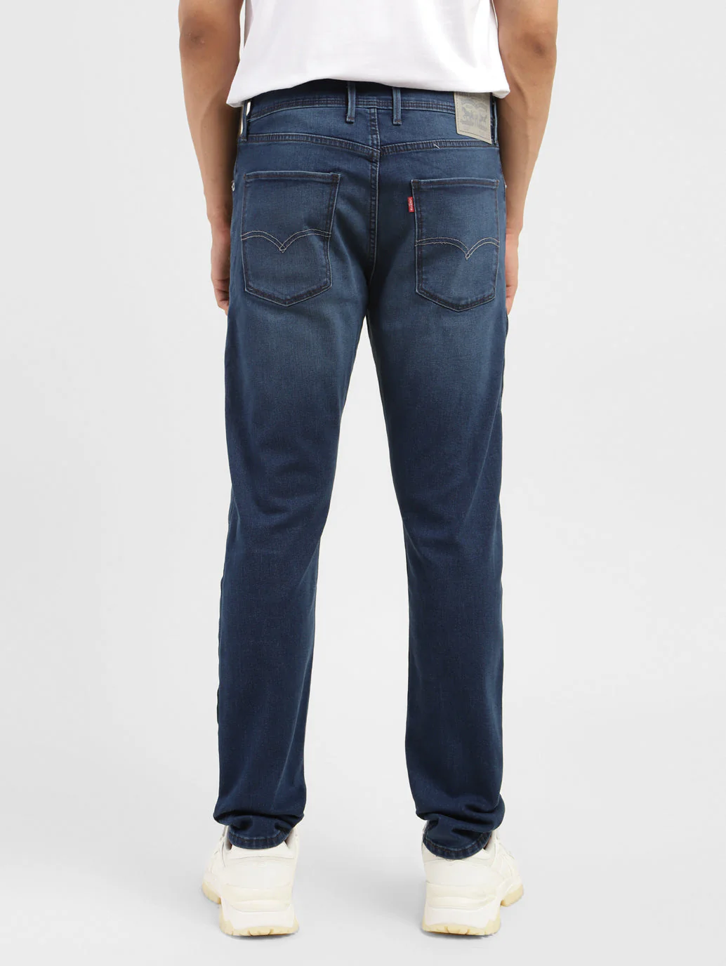 Men's 512 Blue Slim Tapered Fit Mid Rise Jeans - Image 3