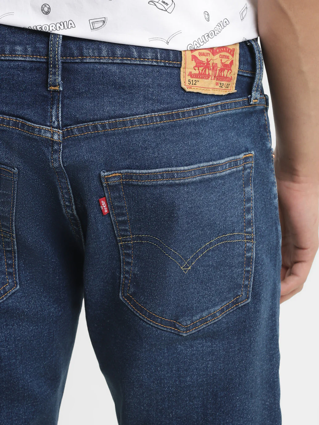 Men's 512 Blue Slim Tapered Fit Mid Rise Jeans - Image 6