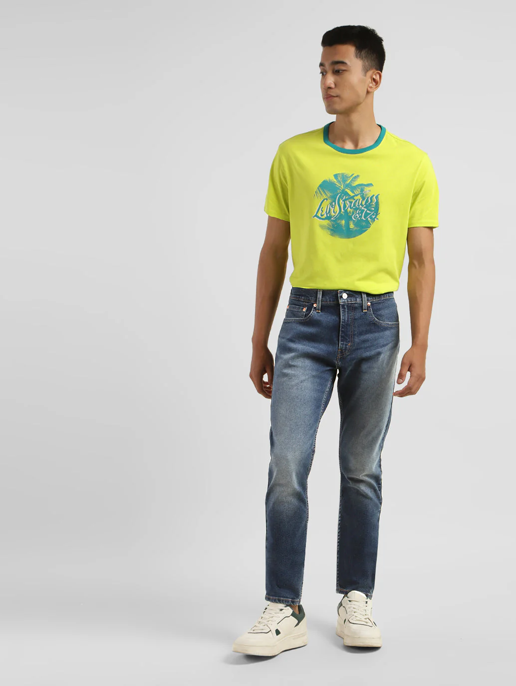 Men's 512 Blue Slim Tapered Fit Mid Rise Jeans - Image 2