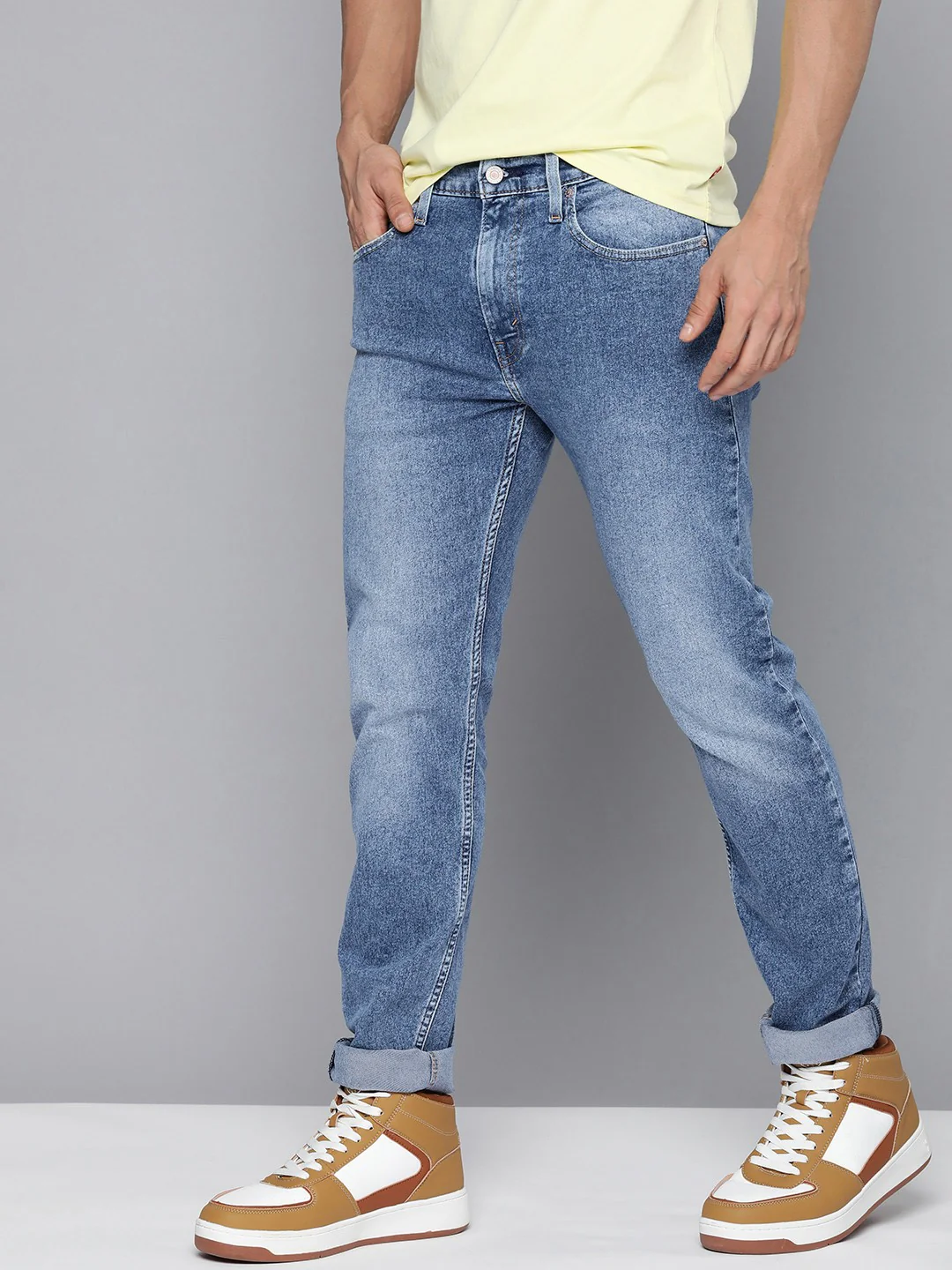 Men's 512 Blue Slim Tapered Fit Mid Rise Jeans - Image 3