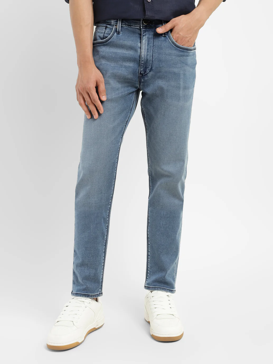 Men's Redloop 512 Blue Slim Tapered Fit Mid Rise Jeans - Image 8