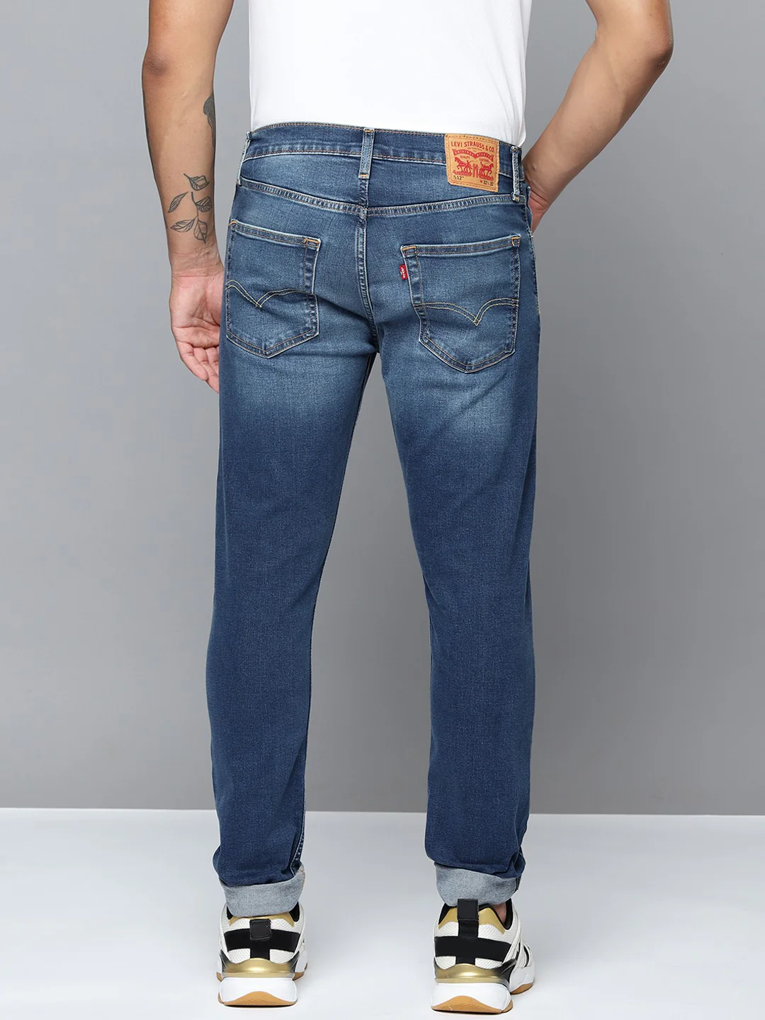 Men's 512 Blue Slim Tapered Fit Mid Rise Jeans - Image 3
