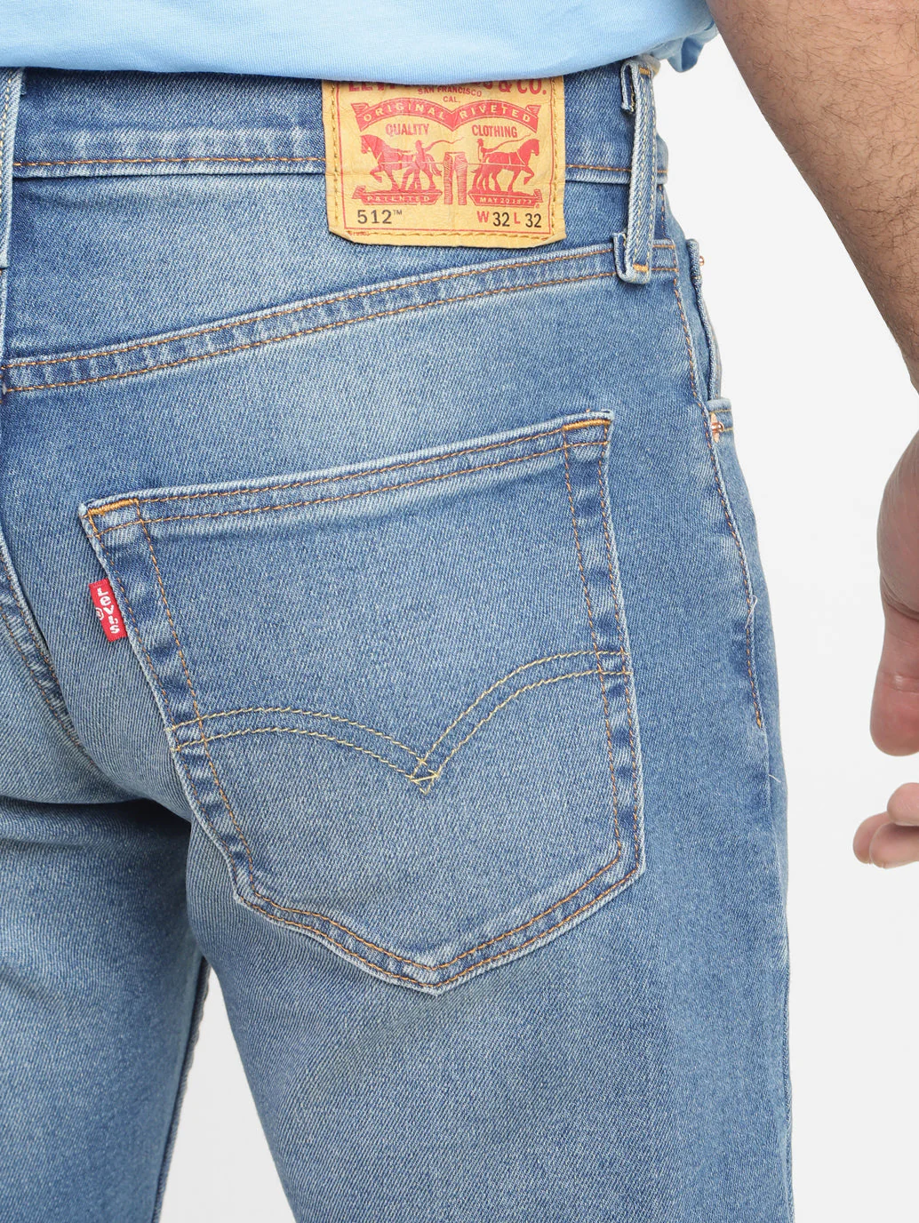 Men's 512 Blue Slim Tapered Fit Mid Rise Jeans - Image 7