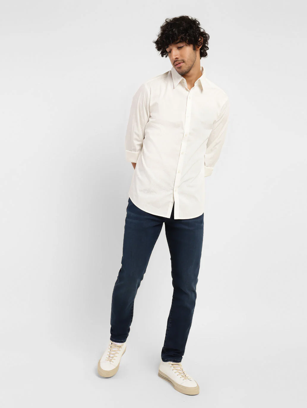 Men's Redloop 512 Blue Slim Tapered Fit Mid Rise Jeans - Image 7