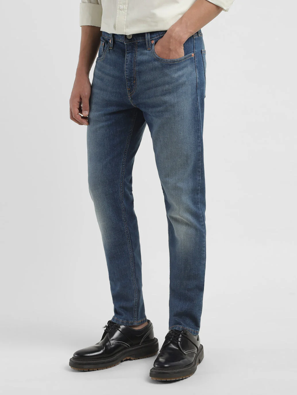 Men's 512 Blue Slim Tapered Fit Mid Rise Jeans - Image 5