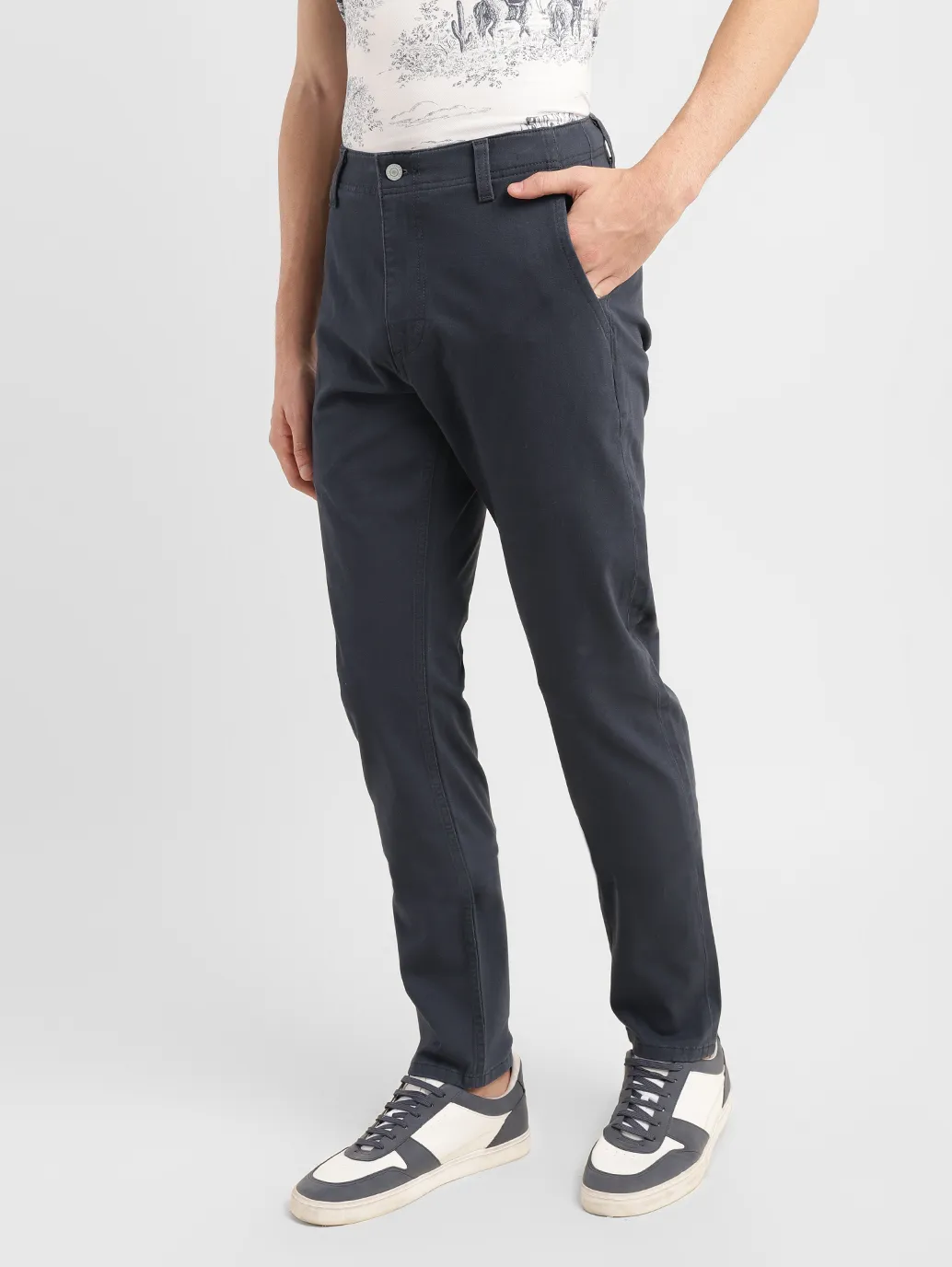 Men's 512 Indigo Slim Tapered Fit Chinos - Image 5