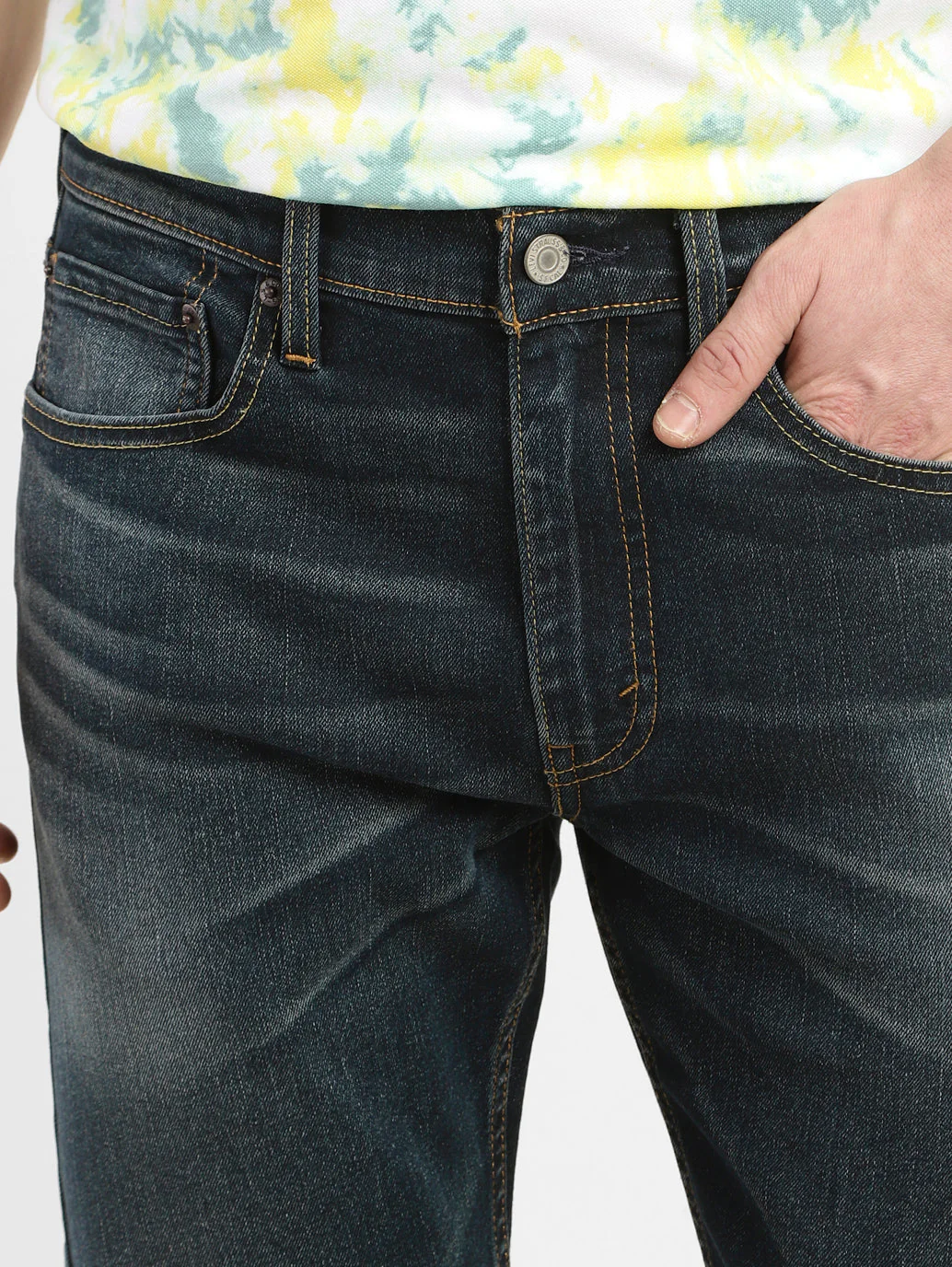Men's 512 Blue Slim Tapered Fit Mid Rise Jeans - Image 6