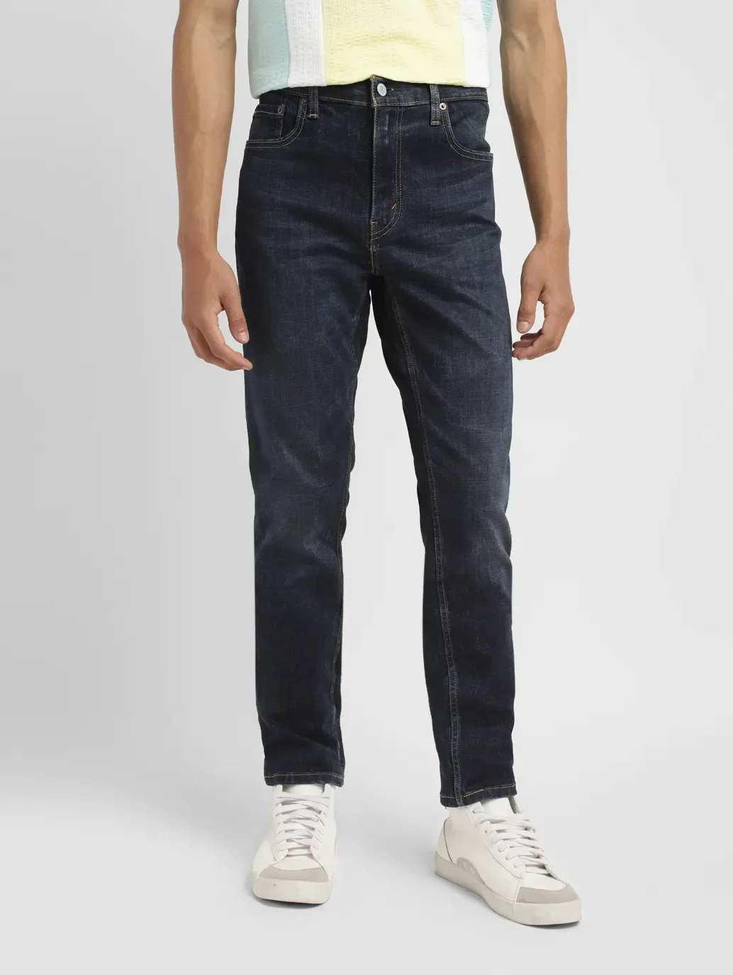 Men's 512 Blue Slim Tapered Fit Mid Rise Jeans - Image 2