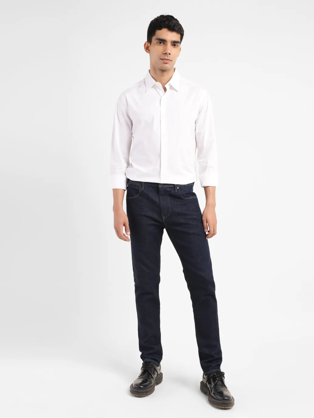 Men's Redloop 512 Navy Blue Slim Tapered Fit Mid Rise Jeans - Image 8