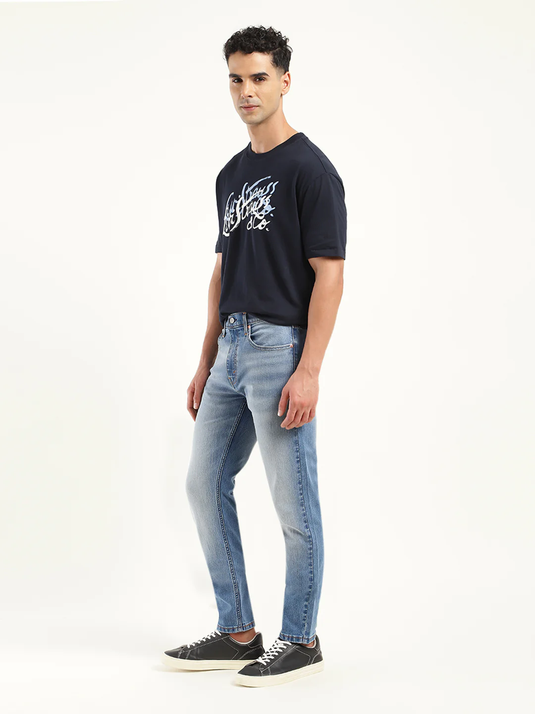 Men's 512 Blue Slim Tapered Fit Mid Rise Jeans - Image 6