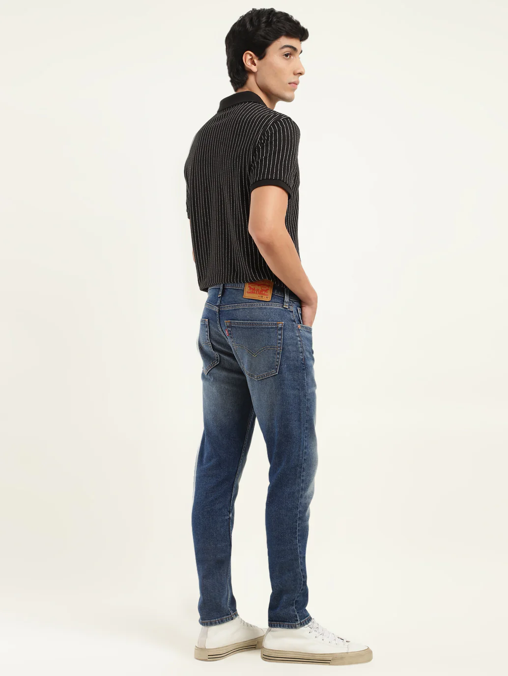 Men's 512 Blue Slim Tapered Fit Mid Rise Jeans - Image 3
