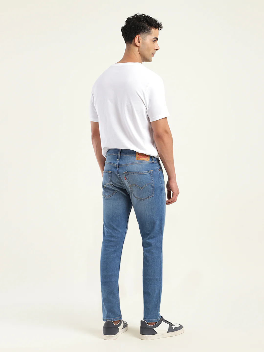 Men's 512 Blue Slim Tapered Fit Mid Rise Jeans - Image 2