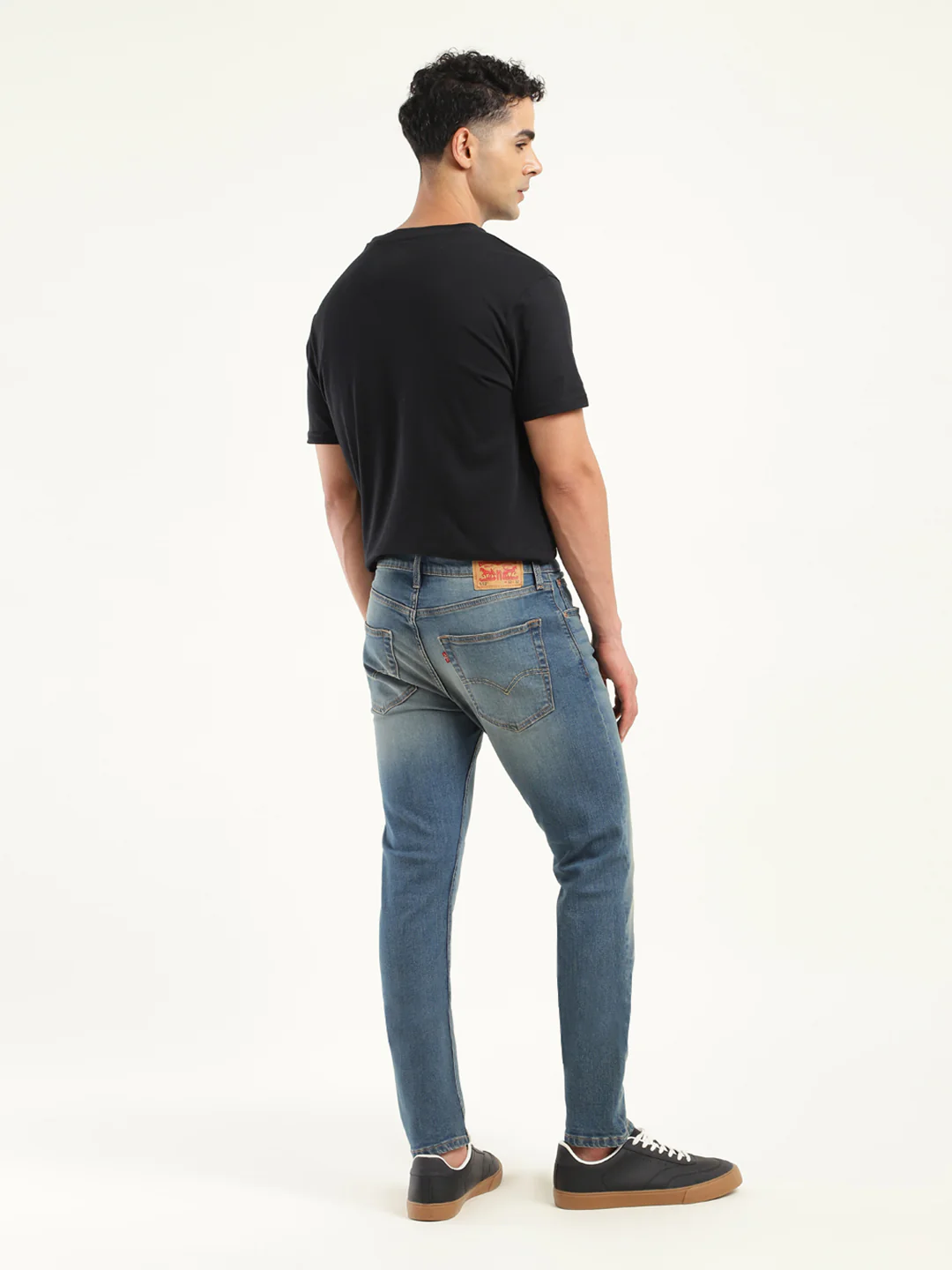 Men's 512 Blue Slim Tapered Fit Mid Rise Jeans - Image 2