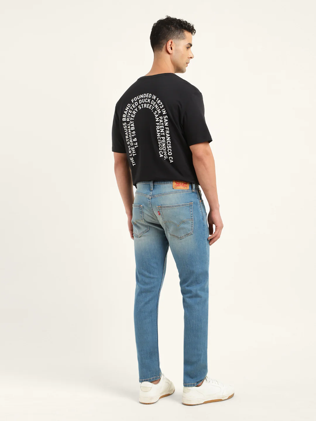 Men's 512 Blue Slim Tapered Fit Mid Rise Jeans - Image 3