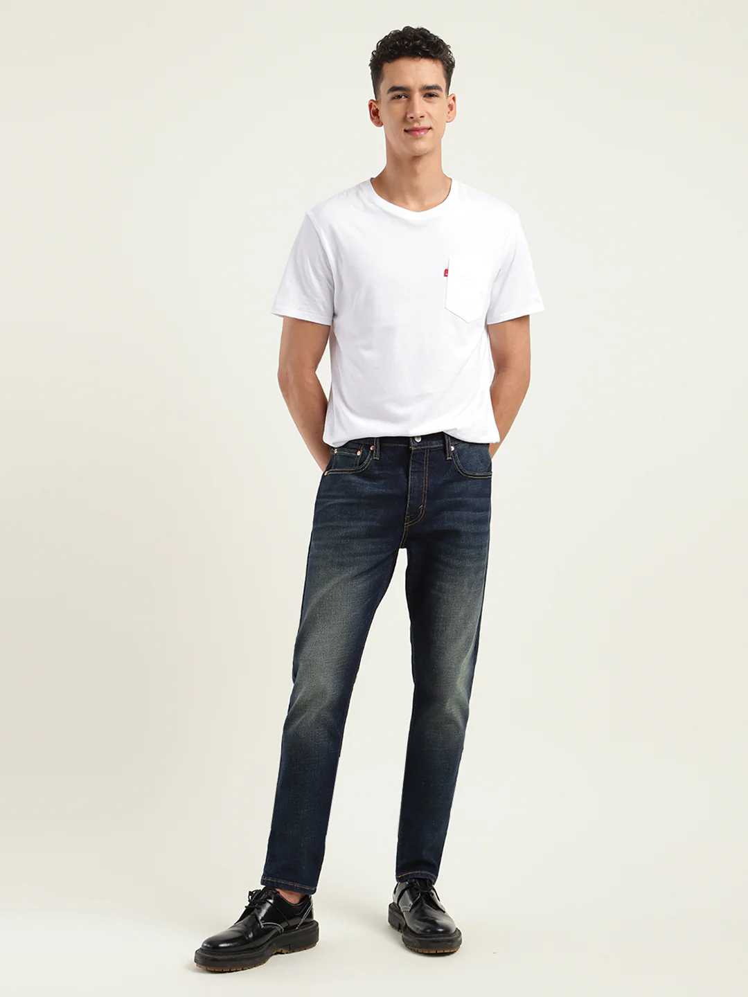 Men's 512 Blue Slim Tapered Fit Mid Rise Jeans - Image 2