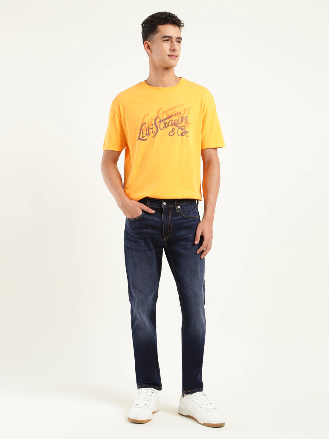 Men's 512 Blue Slim Tapered Fit Mid Rise Jeans - Image 2