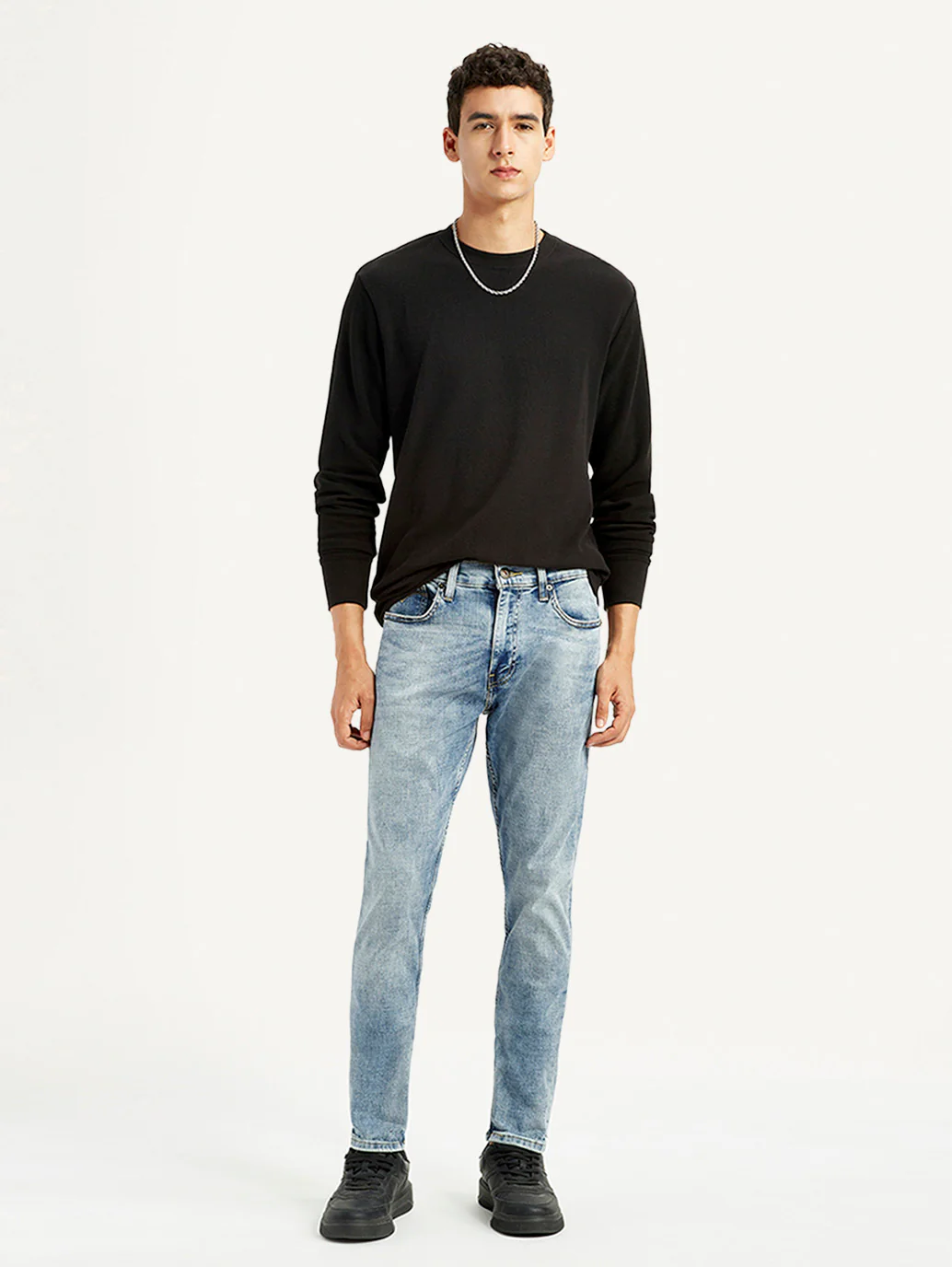 Men's 512 Light Blue Slim Tapered Fit Mid Rise Jeans