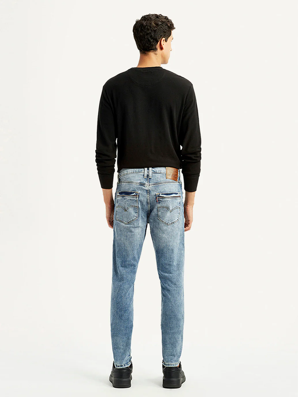 Men's 512 Light Blue Slim Tapered Fit Mid Rise Jeans - Image 3