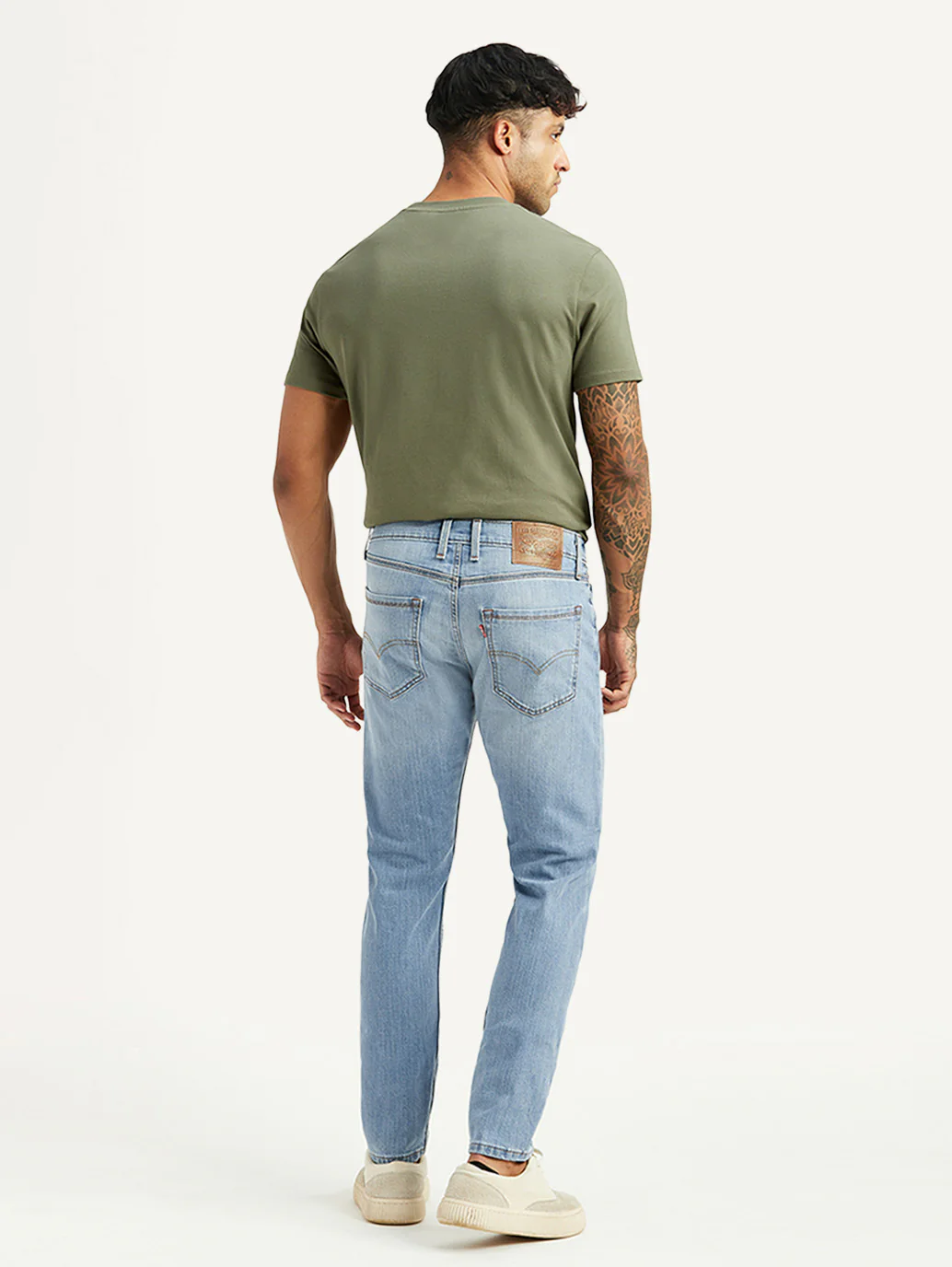 Men's 512 Light Blue Slim Tapered Fit Mid Rise Jeans - Image 3