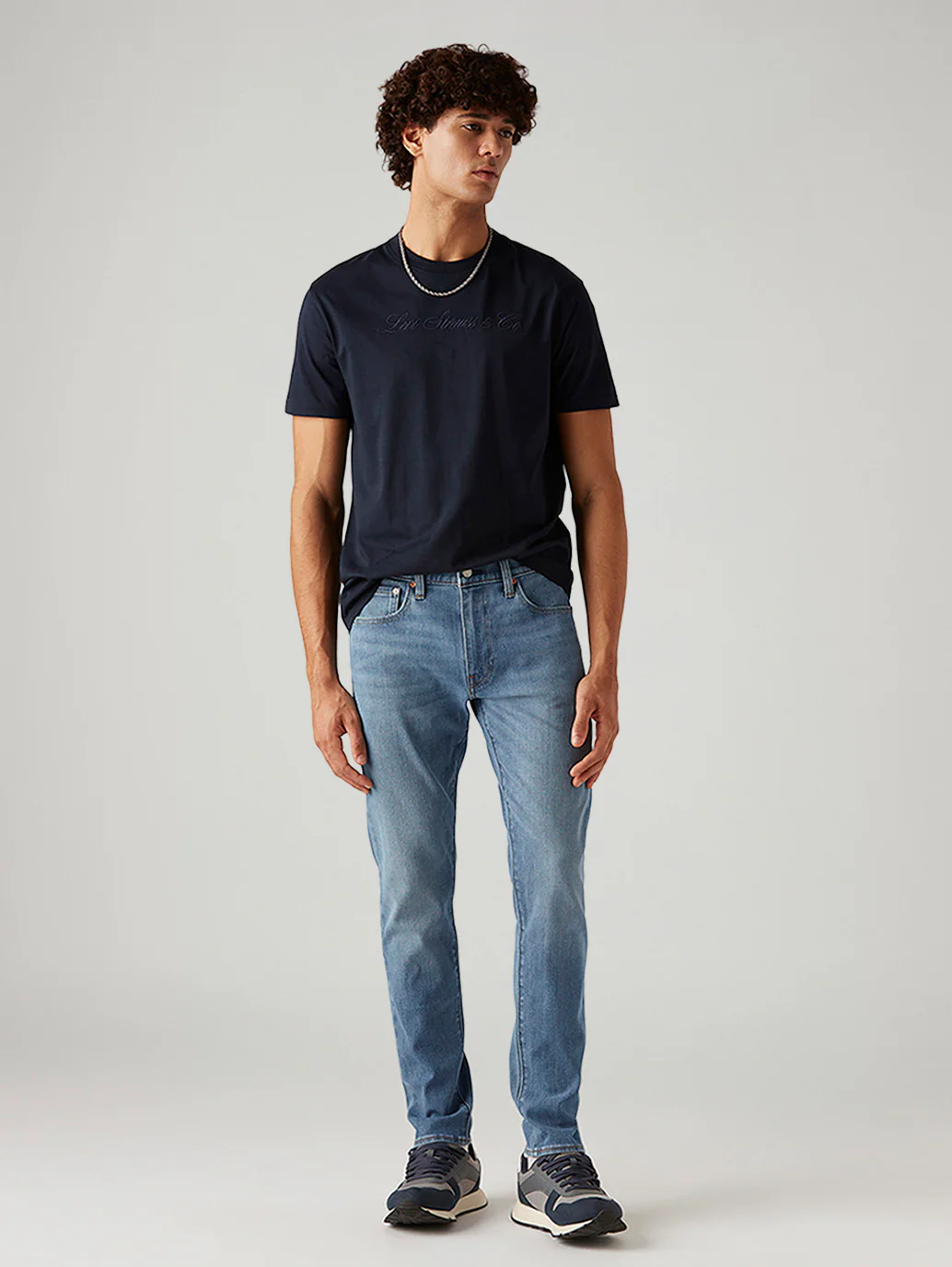 Men's 512 Light Blue Slim Tapered Fit Hyper Stretch Jeans - Image 6