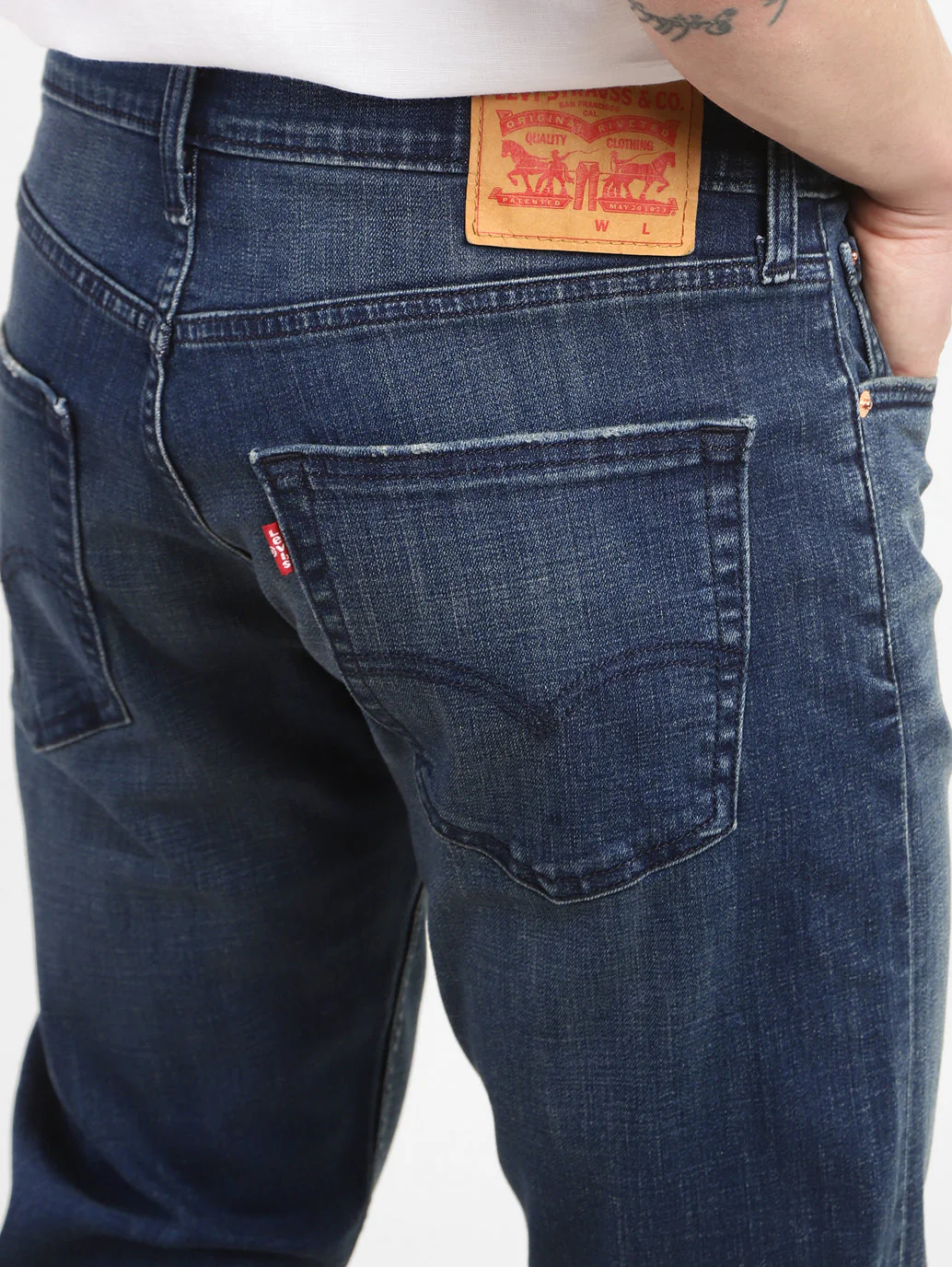 Men's 512 Blue Slim Tapered Fit Mid Rise Jeans - Image 7