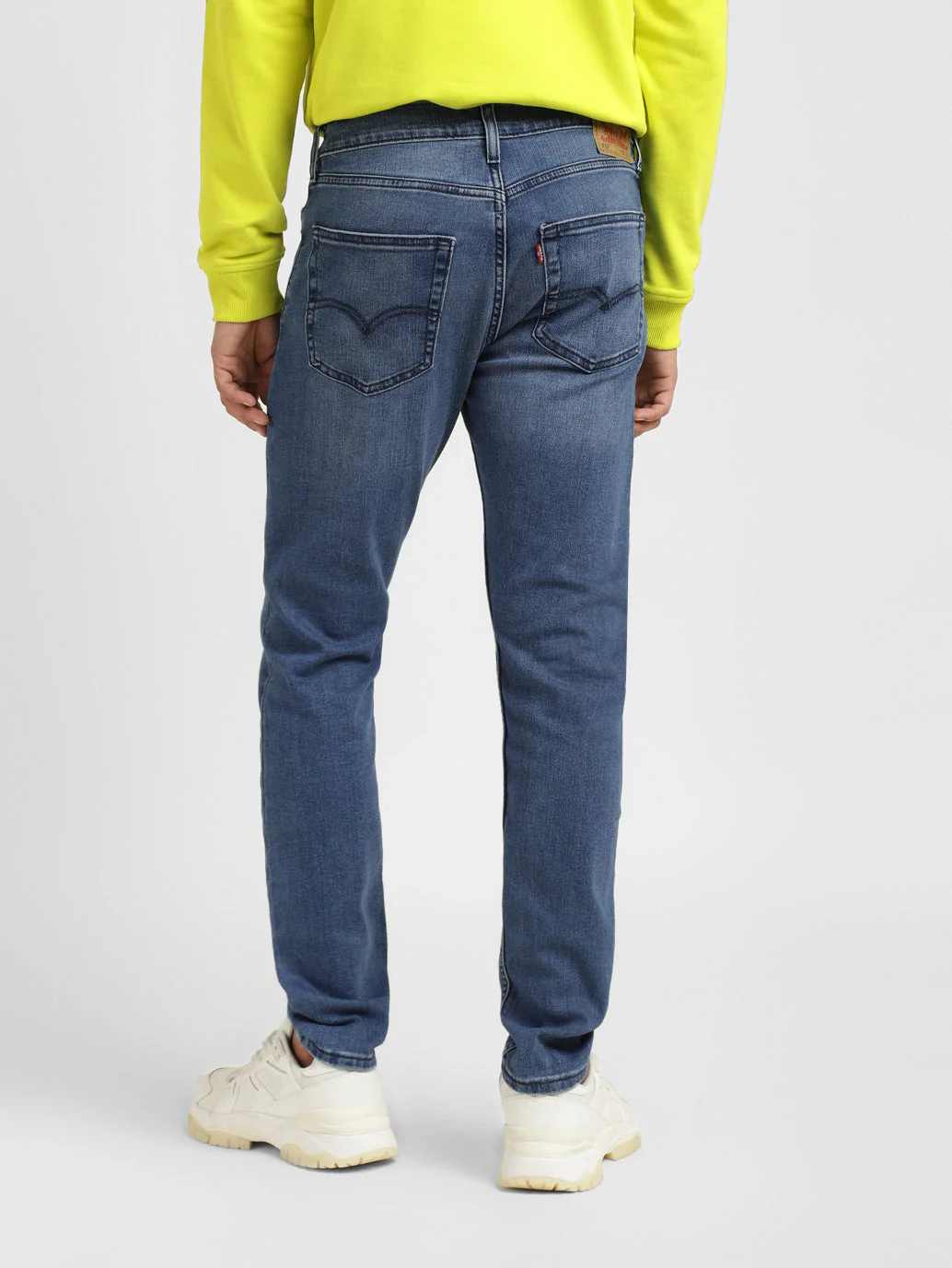 Men's 512 Blue Slim Tapered Fit Mid Rise Jeans - Image 3