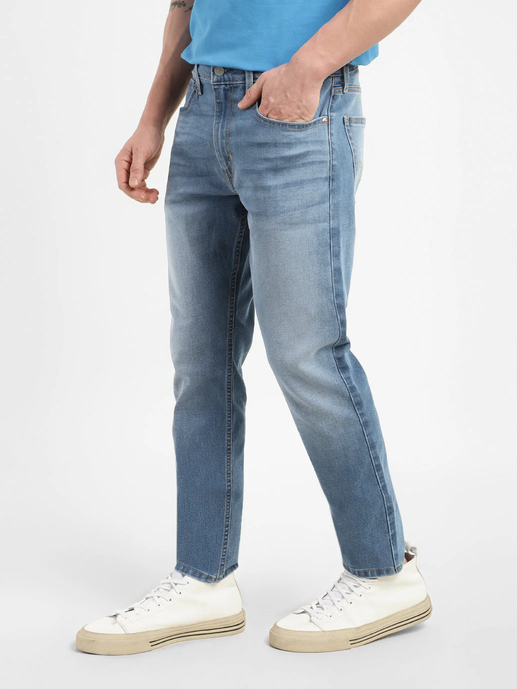 Men's 512 Blue Slim Tapered Fit Mid Rise Jeans - Image 5