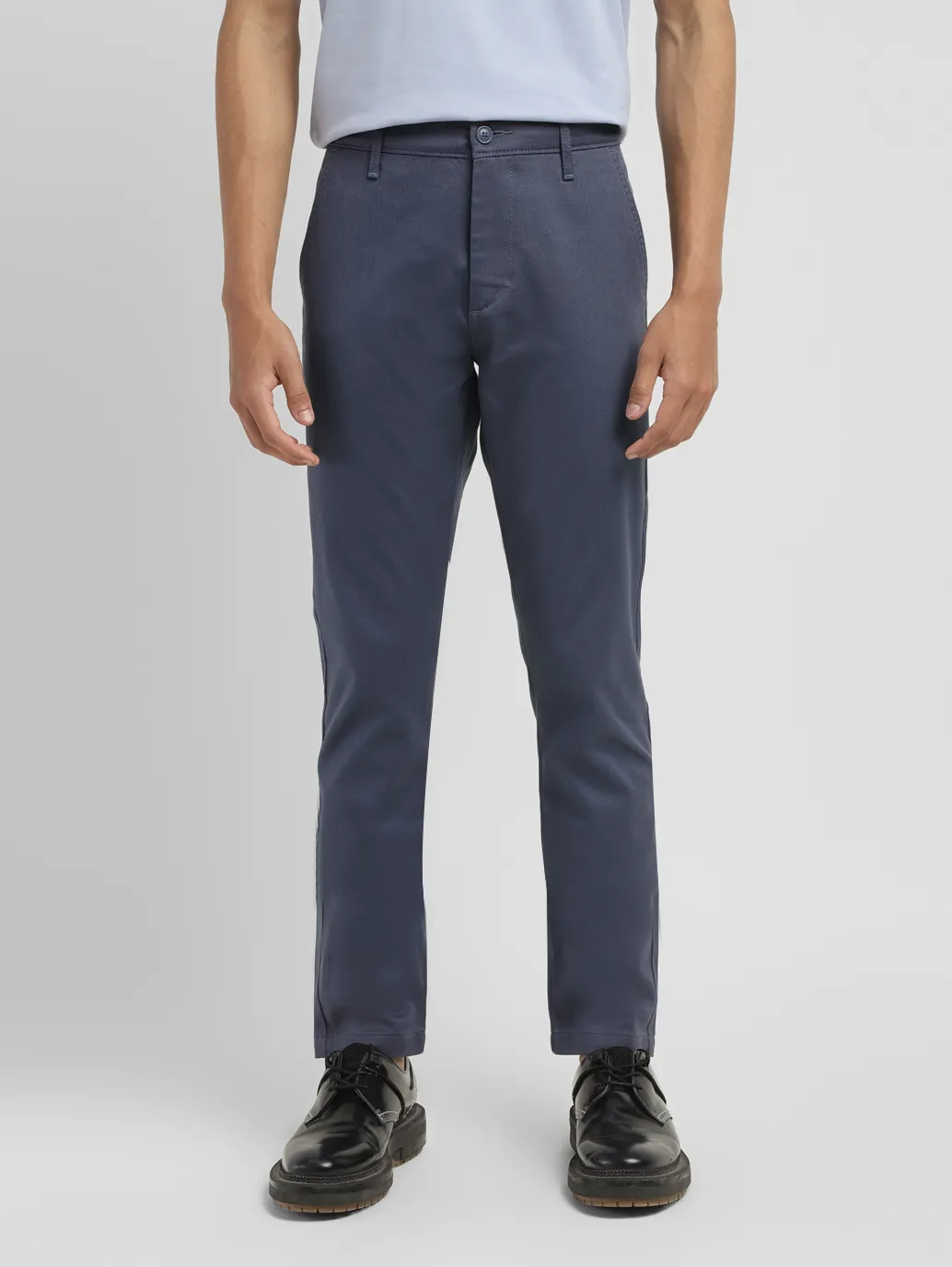 Men's 512 Blue Slim Tapered Fit Chinos - Image 2