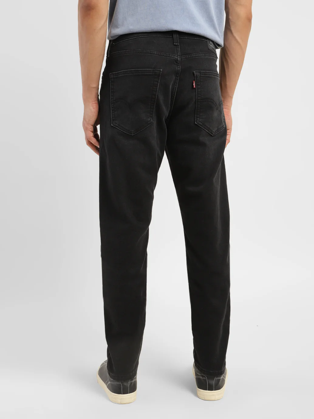 Men's 512 Black Slim Tapered Fit Mid Rise Jeans - Image 2